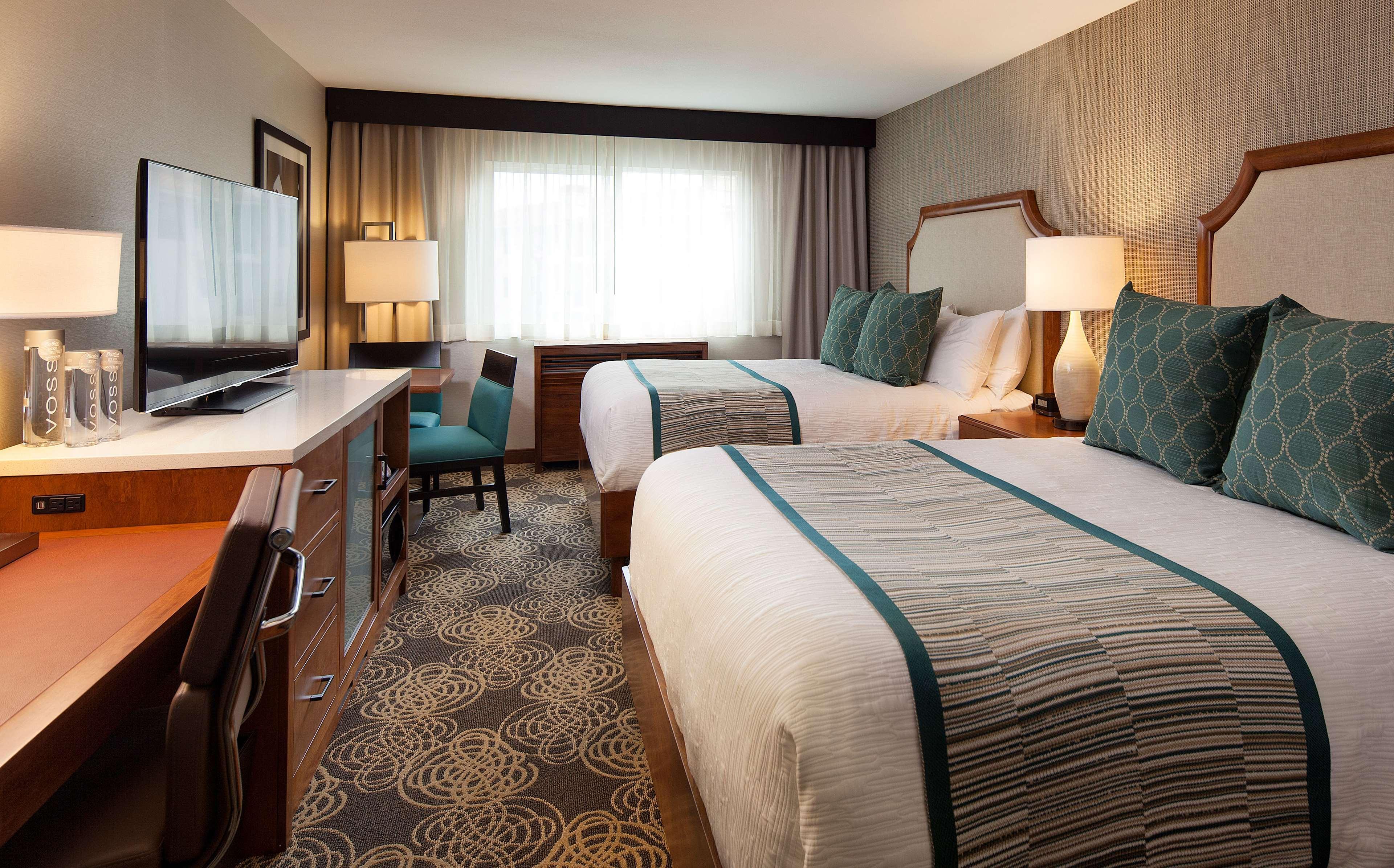 Hotel, Tapestry Collection By Hilton